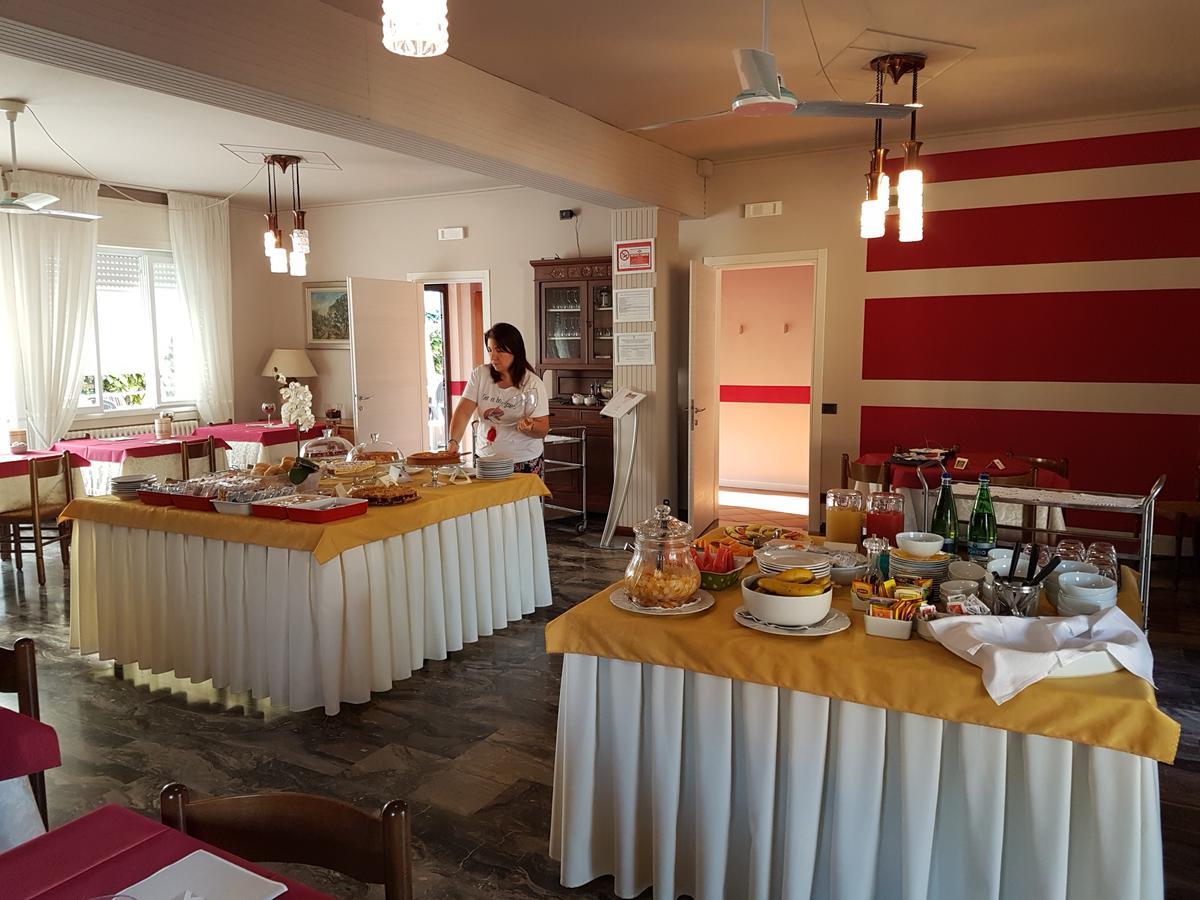 Hotel Bellavista Meuble Monte Isola Εξωτερικό φωτογραφία
